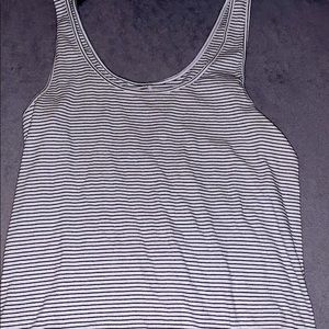 super cute fitted white and black tank